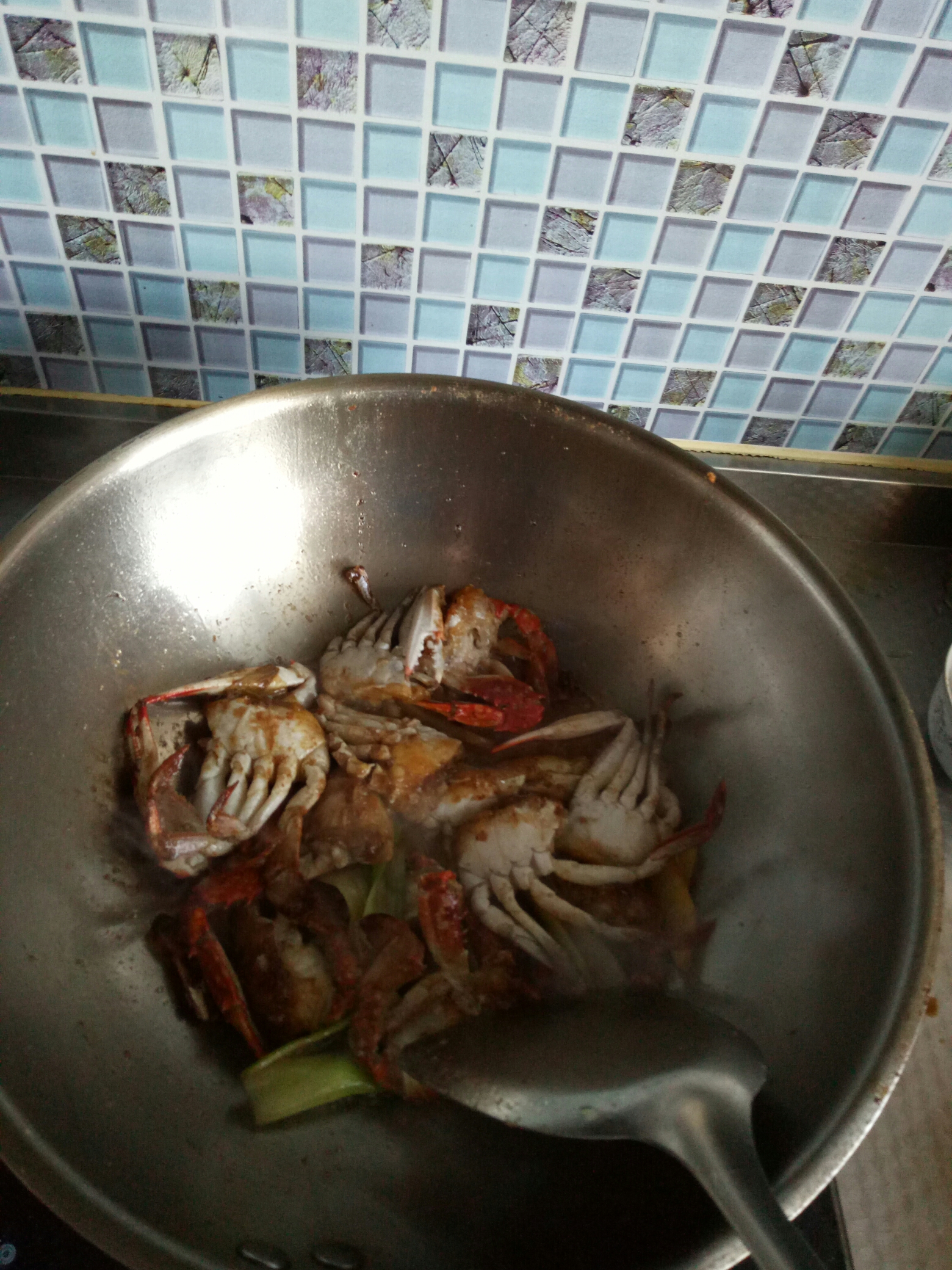 蔥姜飛蟹的做法 步骤1