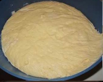 松軟的奶油小面包的做法 步骤2