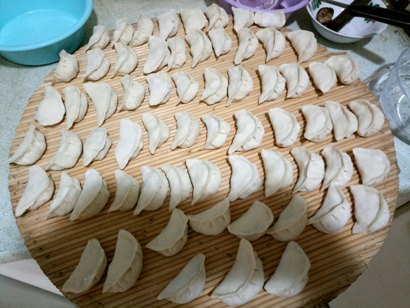 西葫蘆豆腐水餃的做法 步骤3