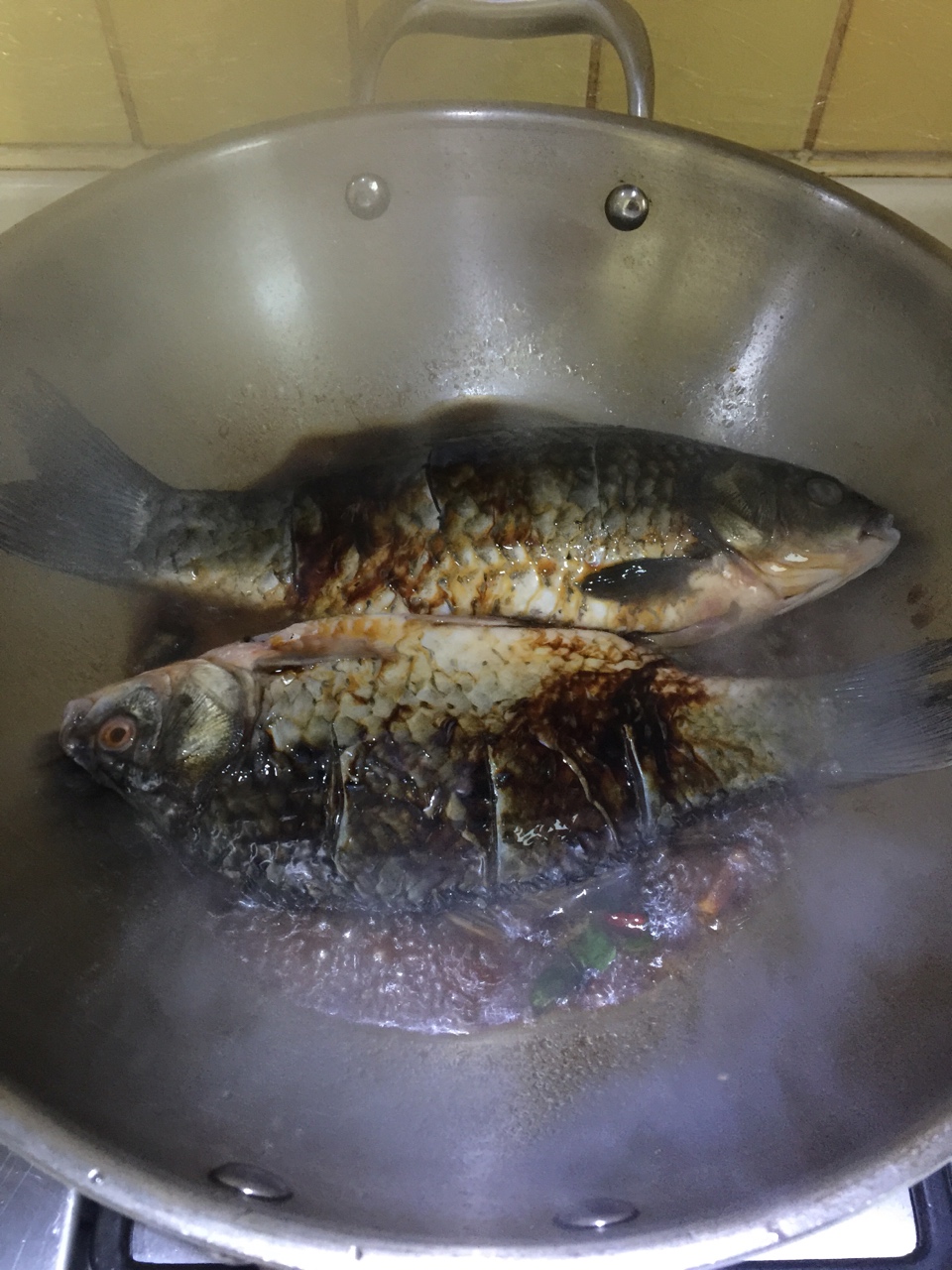紅燒鯽魚的做法 步骤2