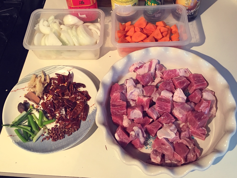 正宗新疆紅燒羊肉的做法 步骤1