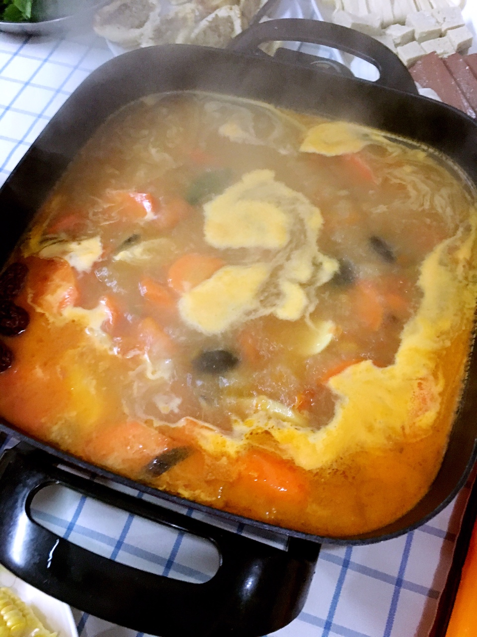 自制番茄菌湯火鍋的做法 步骤7