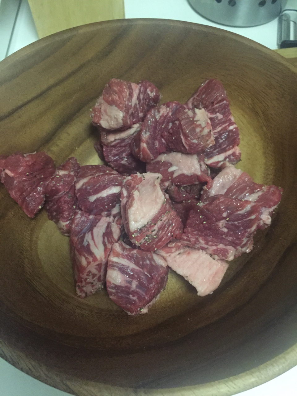 Beef Bourguignon紅酒炖小牛肉(無烤箱砂鍋版）的做法 步骤1