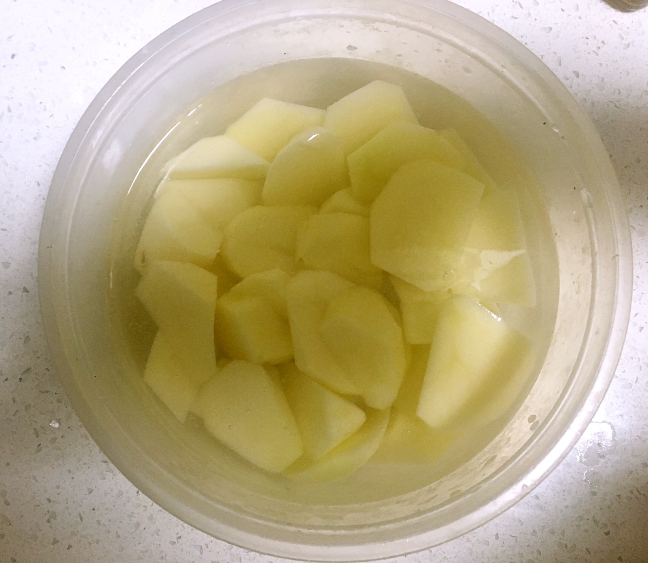 川味土豆燒排骨的做法 步骤2