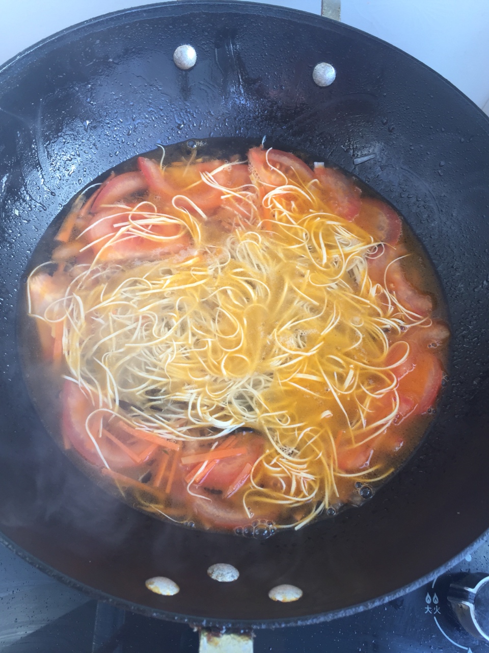 超級好吃的西紅柿雞蛋湯的做法 步骤3