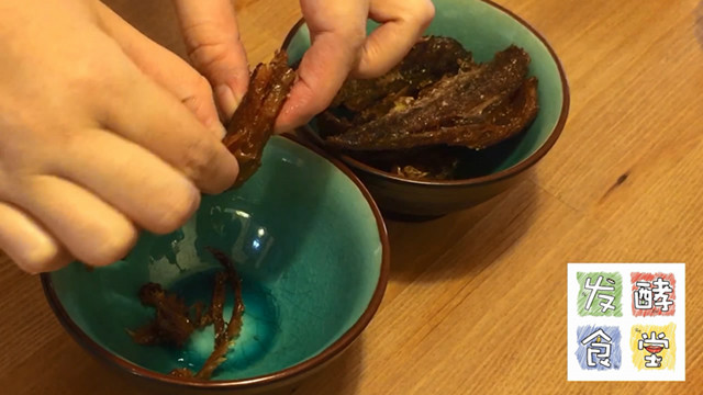 【發酵食堂】豆豉鯪魚炒油麥的做法 步骤3