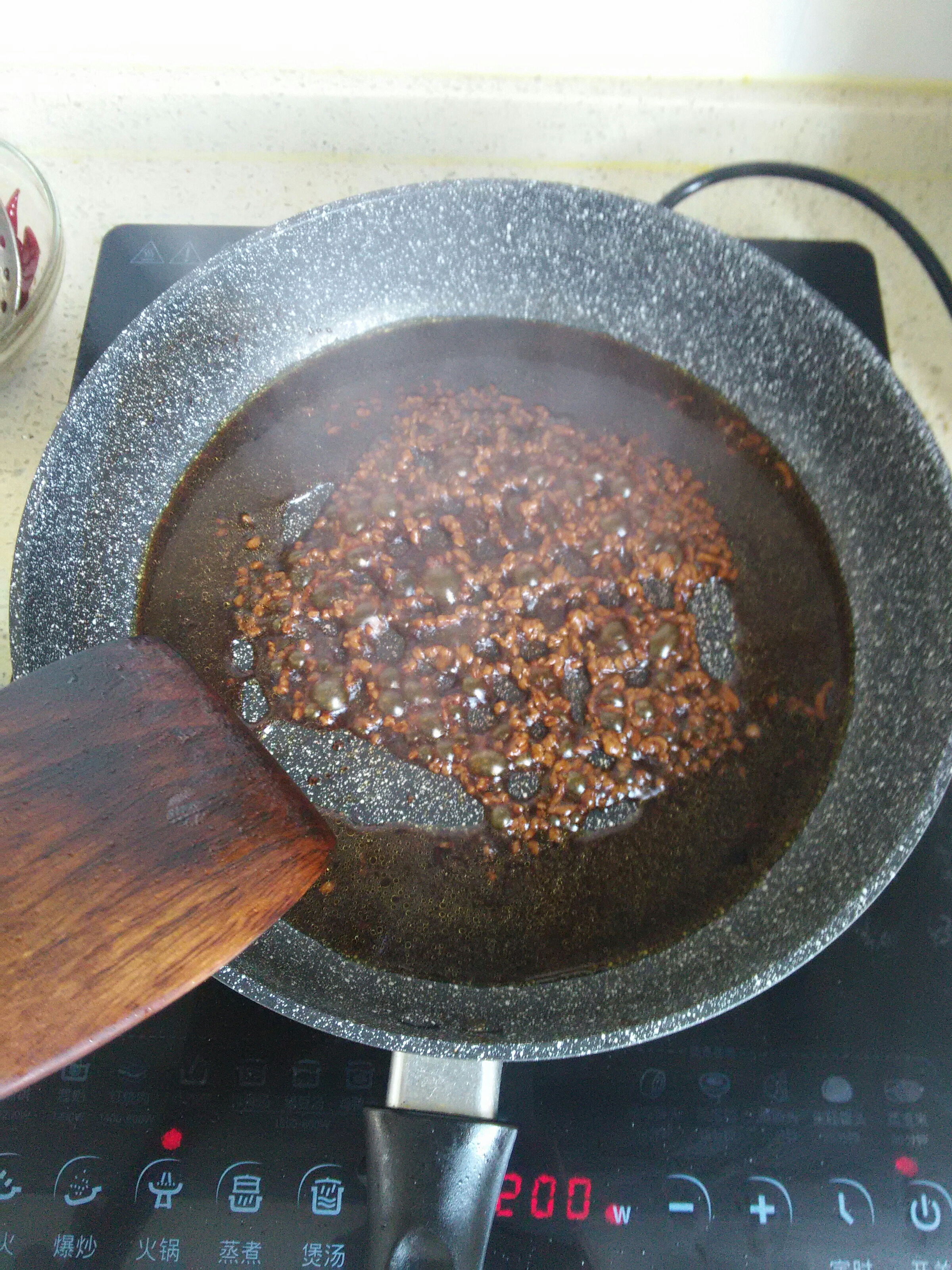 黑胡椒肉醬面的做法 步骤5