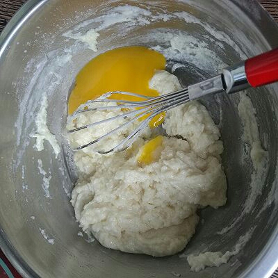 酸奶戚風蛋糕（後蛋法）的做法 步骤5