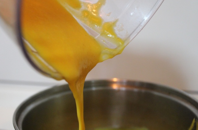 冬日溫暖法式南瓜湯（菜譜含美味細節）的做法 步骤5