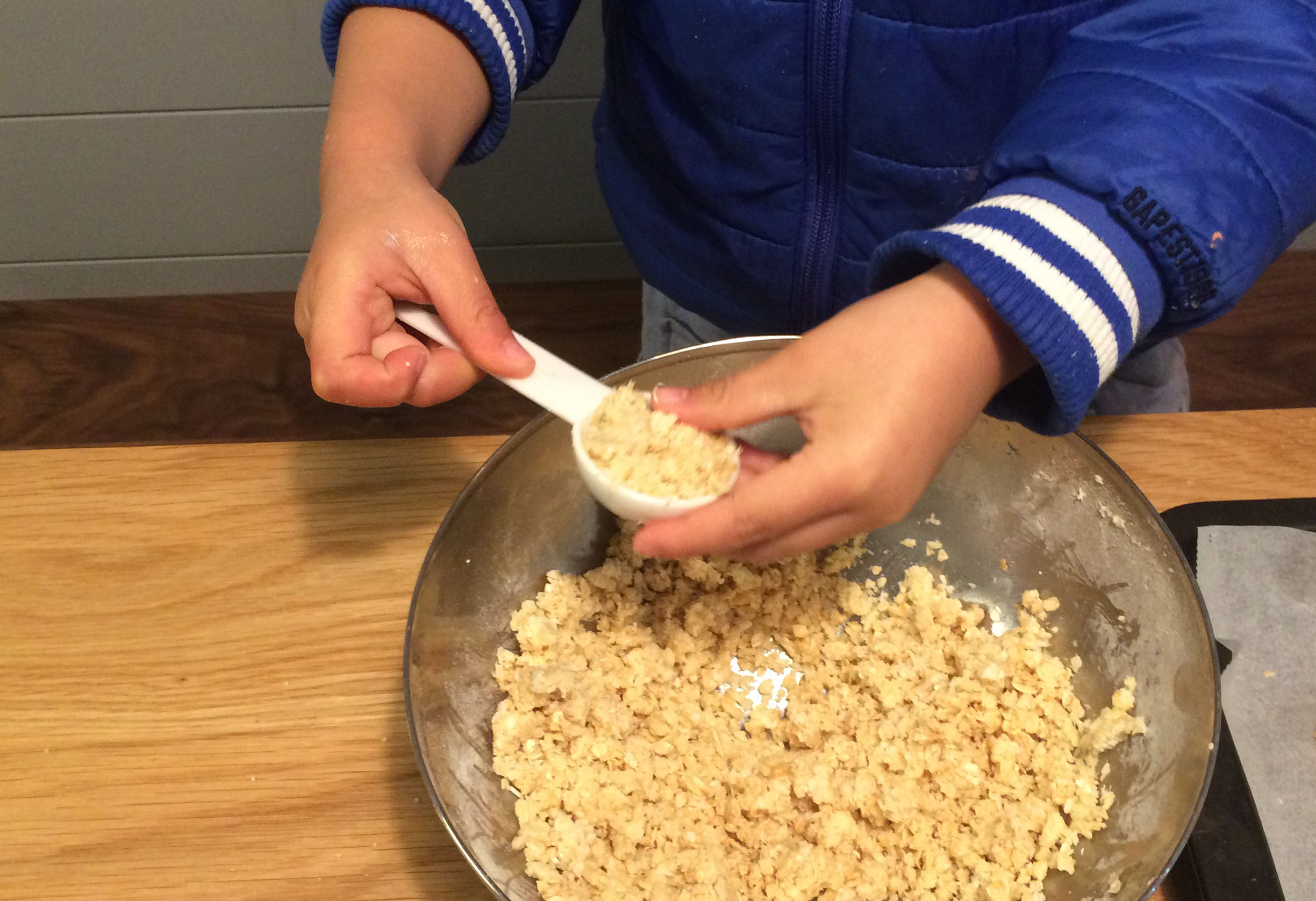 4歲娃神制作--零熱量燕麥餅的做法 步骤6