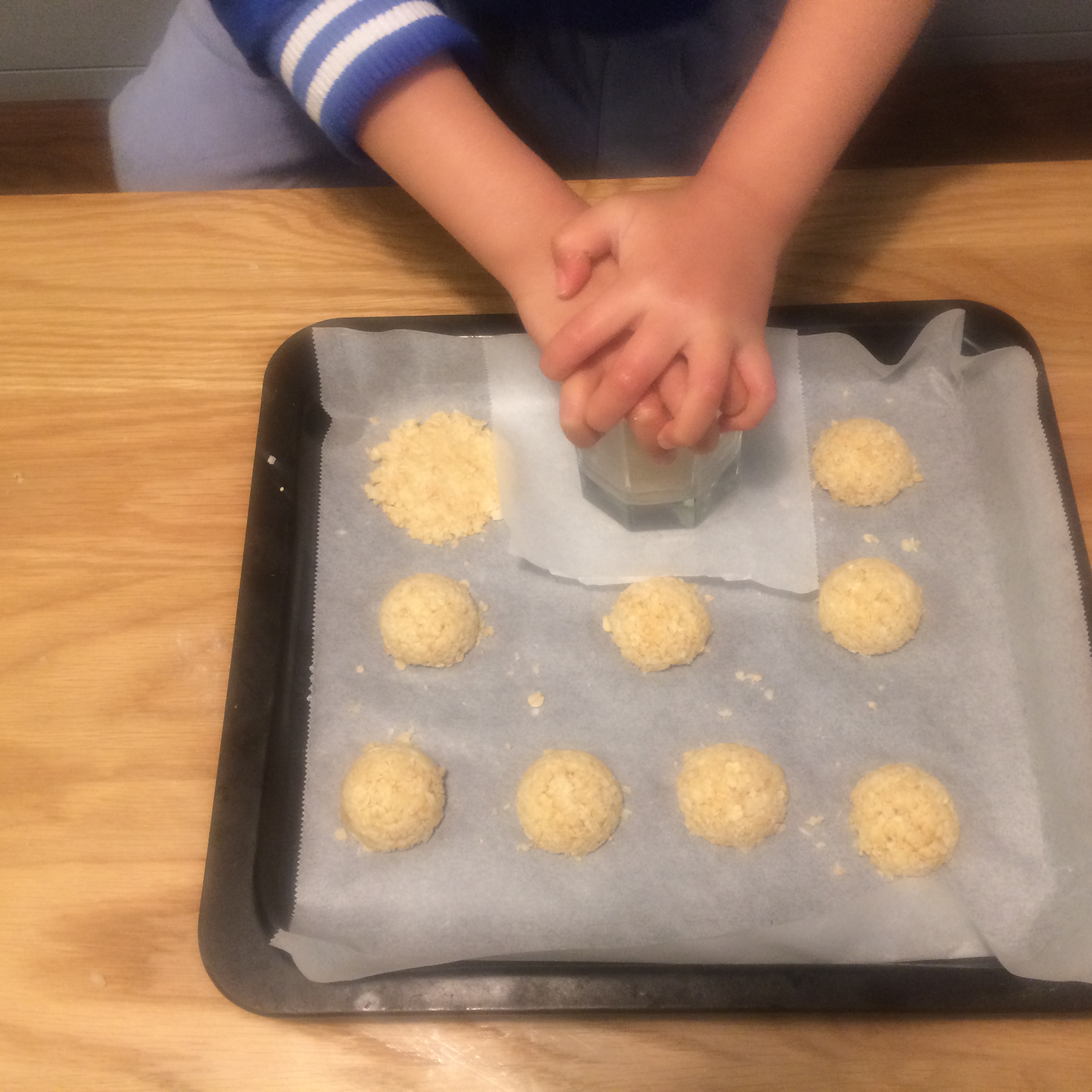 4歲娃神制作--零熱量燕麥餅的做法 步骤8