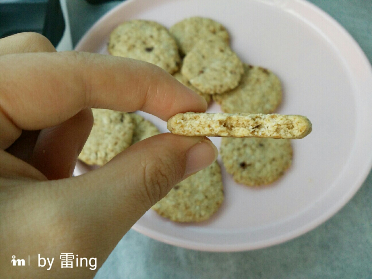 純素~低脂低糖的紅糖燕麥餅干的做法 步骤9