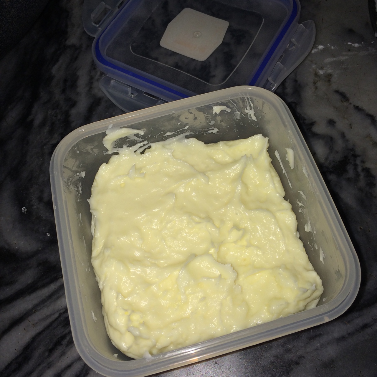椰絲牛奶小方的做法 步骤5