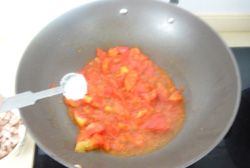 番茄肉醬面的做法 步骤6