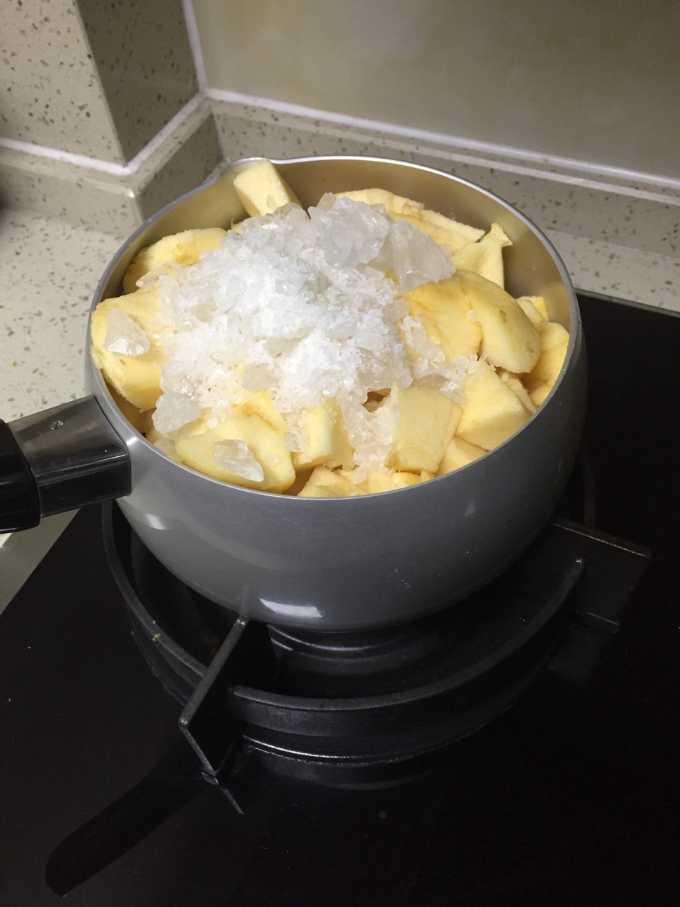 自制蘋果醬的做法 步骤1