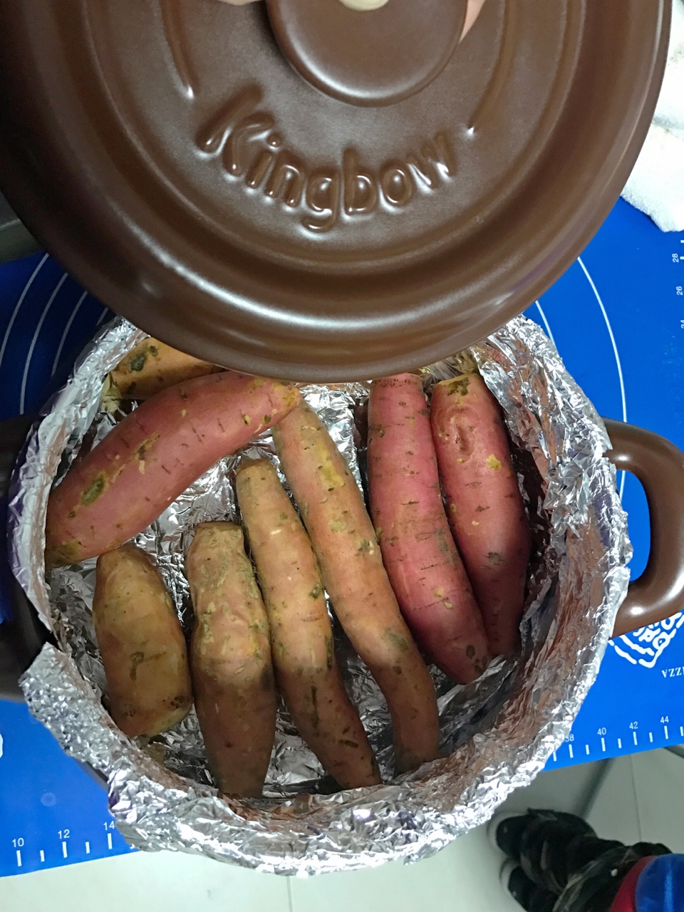 坤博砂鍋版烤紅薯的做法 步骤3