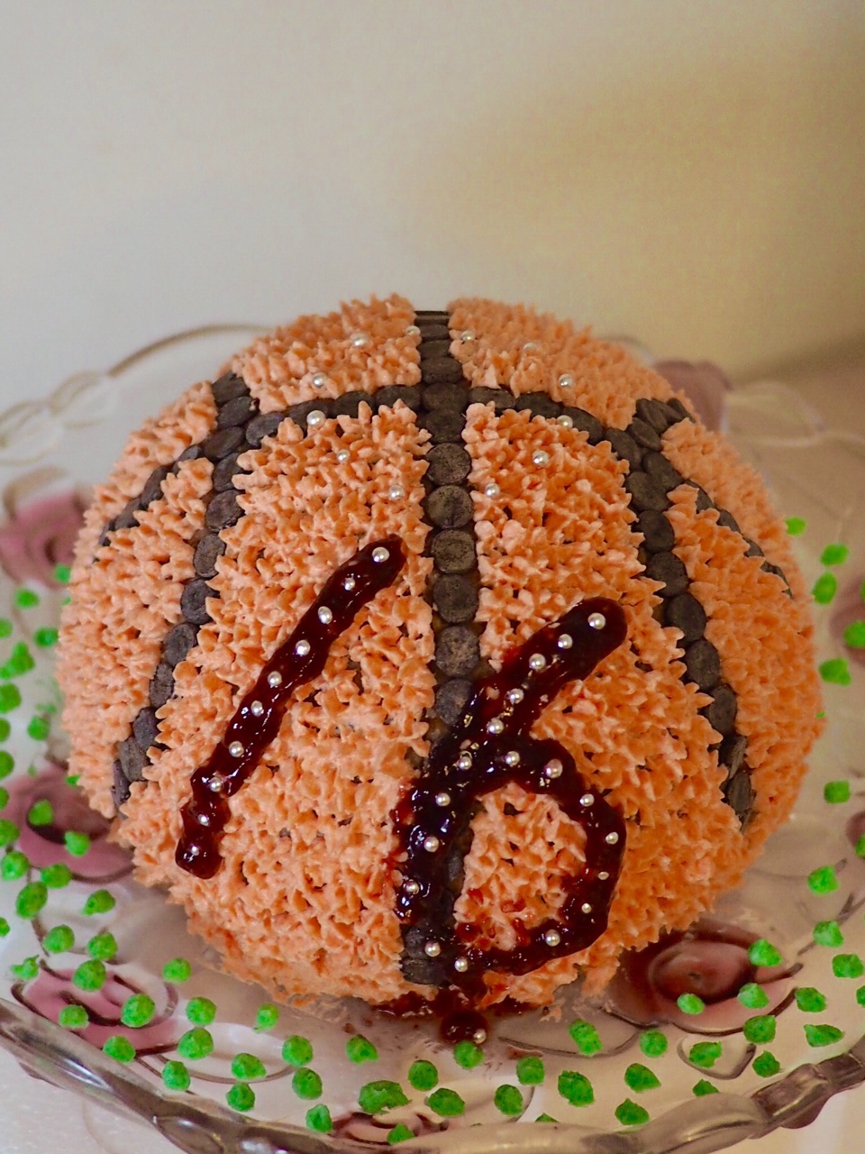 籃球蛋糕的做法 步骤8