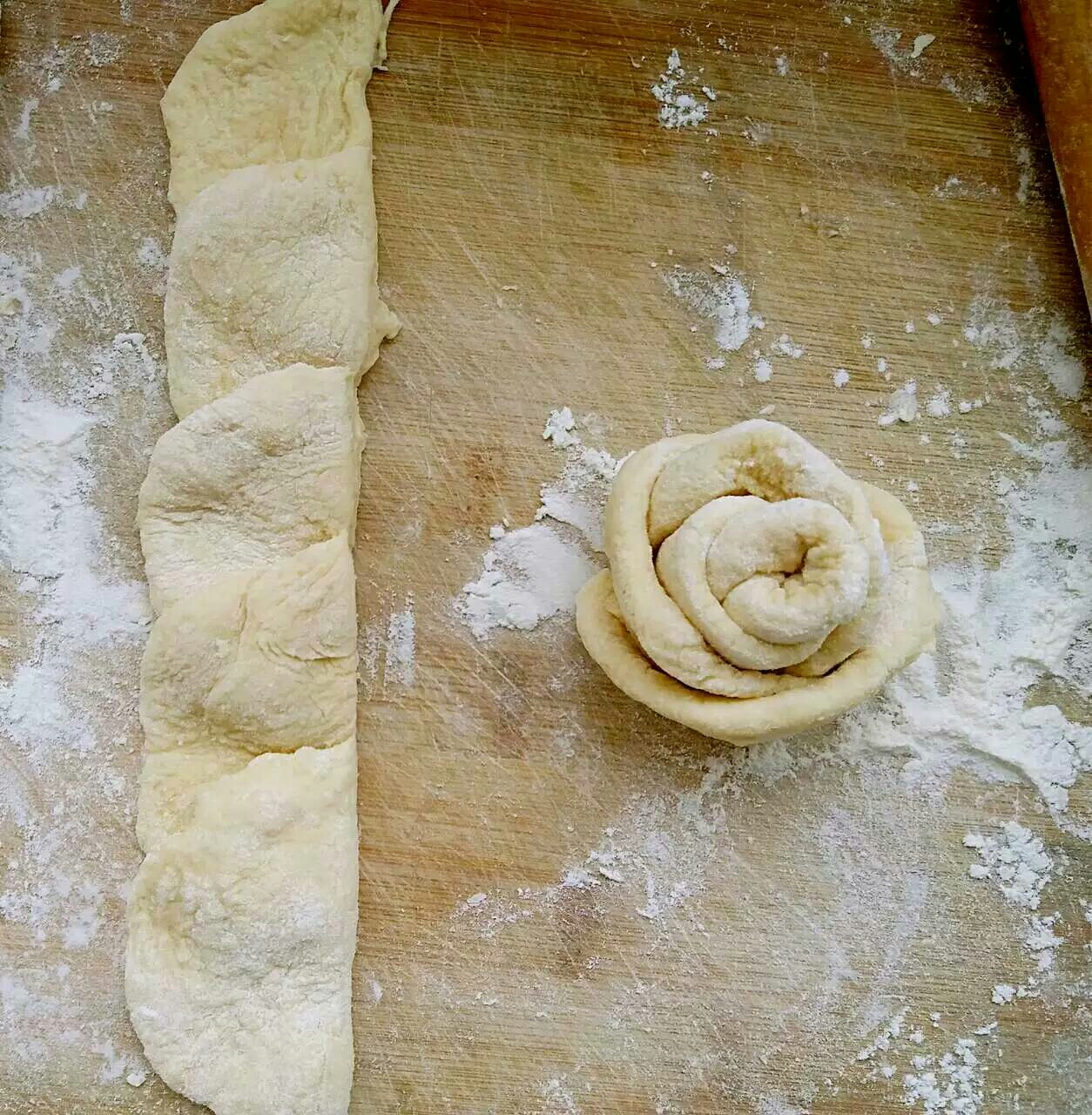心花怒放玫瑰面包的做法 步骤1