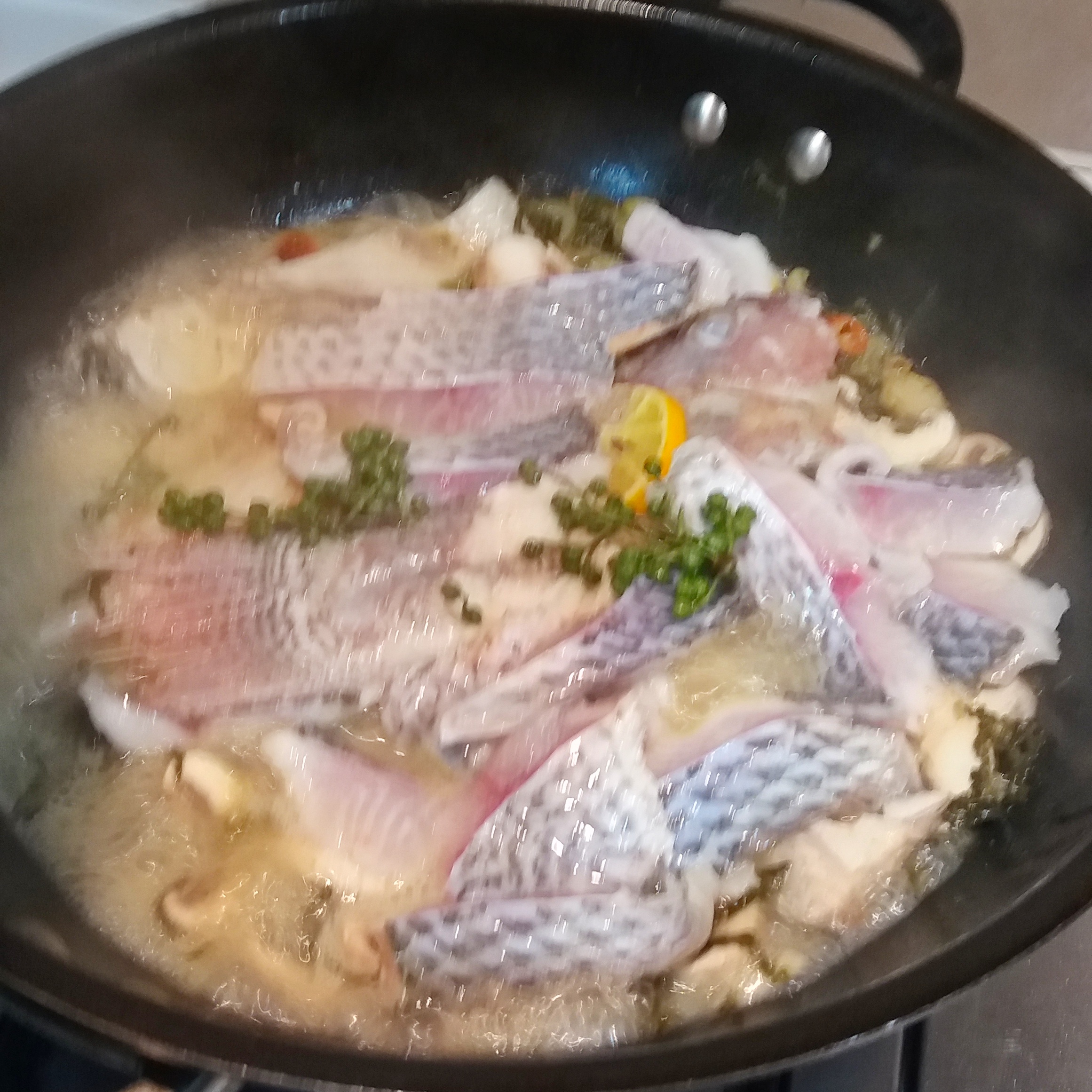 鮮花椒酸菜魚的做法 步骤7