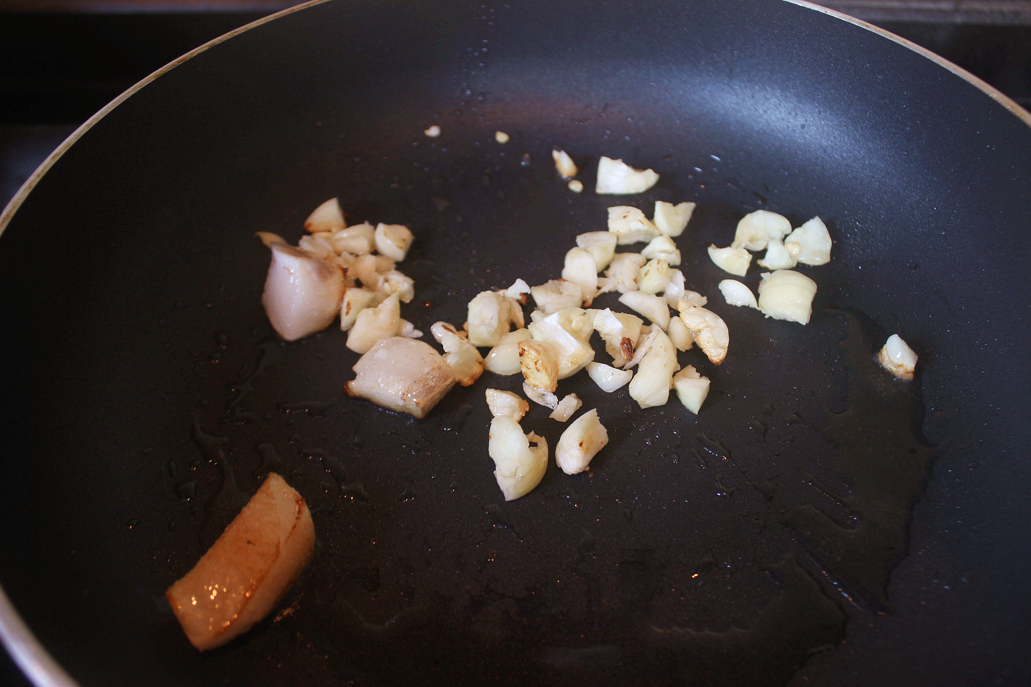 超級下飯的蜜汁叉燒豆腐煲的做法 步骤5