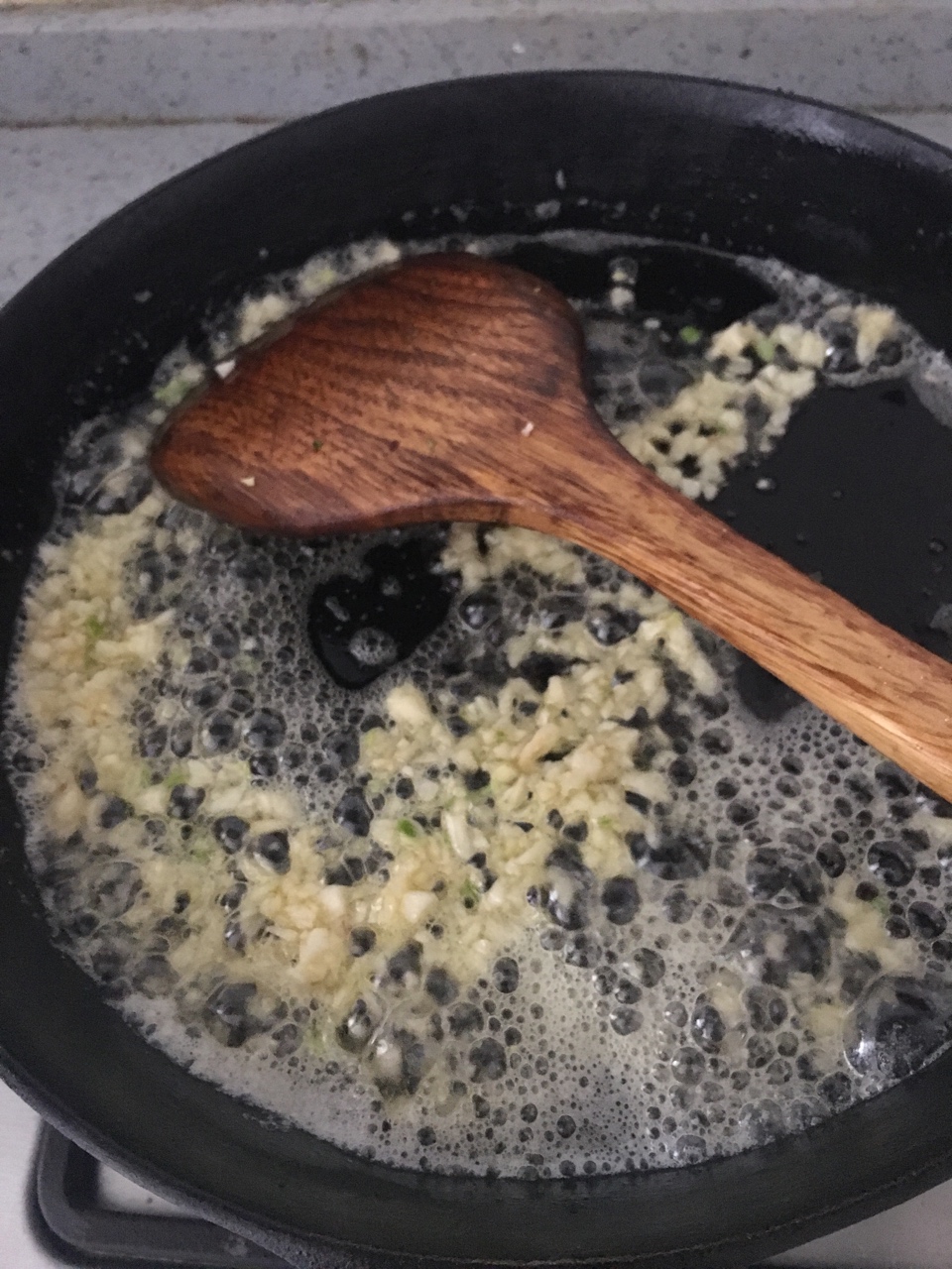 黃油蒜香煎阿根廷紅蝦的做法 步骤3