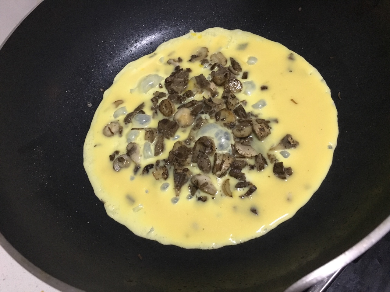 黑椒口蘑牛肉碎厚蛋燒的做法 步骤6