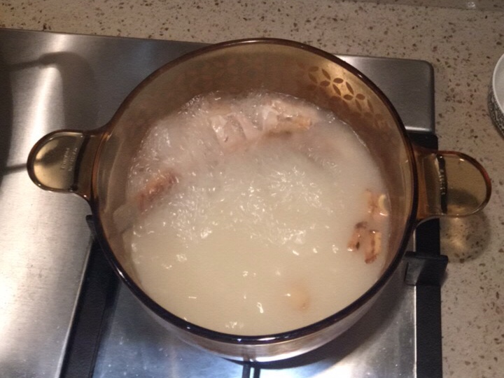 奶白鯽魚湯的做法 步骤4