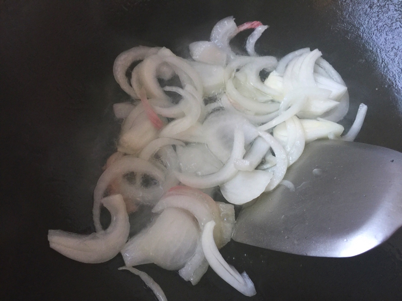 寶寶版香菇洋蔥鹵肉飯的做法 步骤3