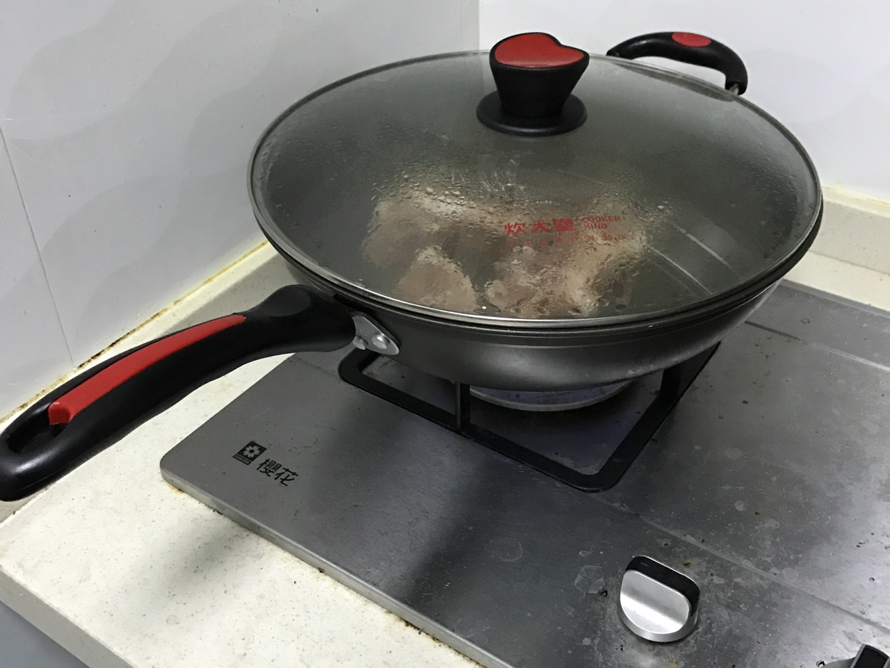 淳樸的清湯－牛脊骨湯的做法 步骤2