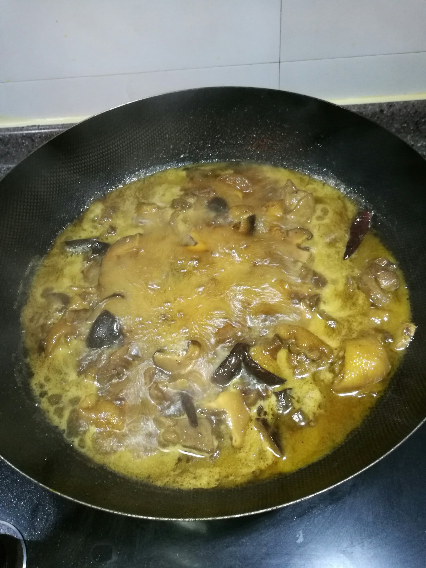 板栗香菇燒雞的做法 步骤8