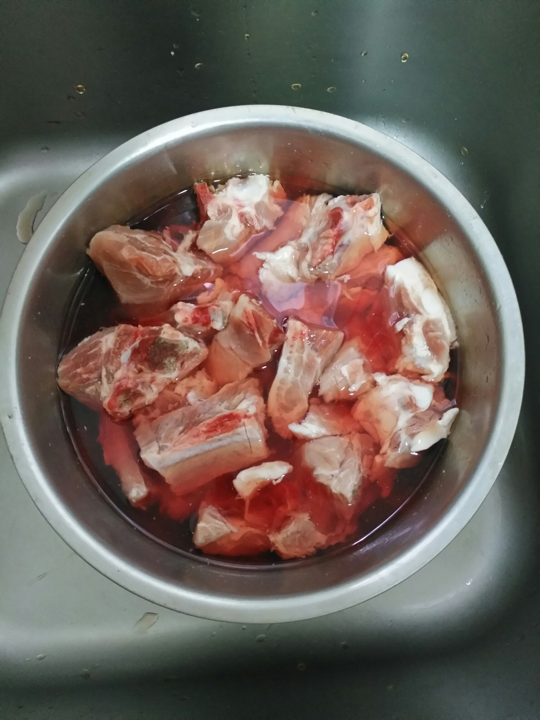 排骨蓮藕湯的做法 步骤1