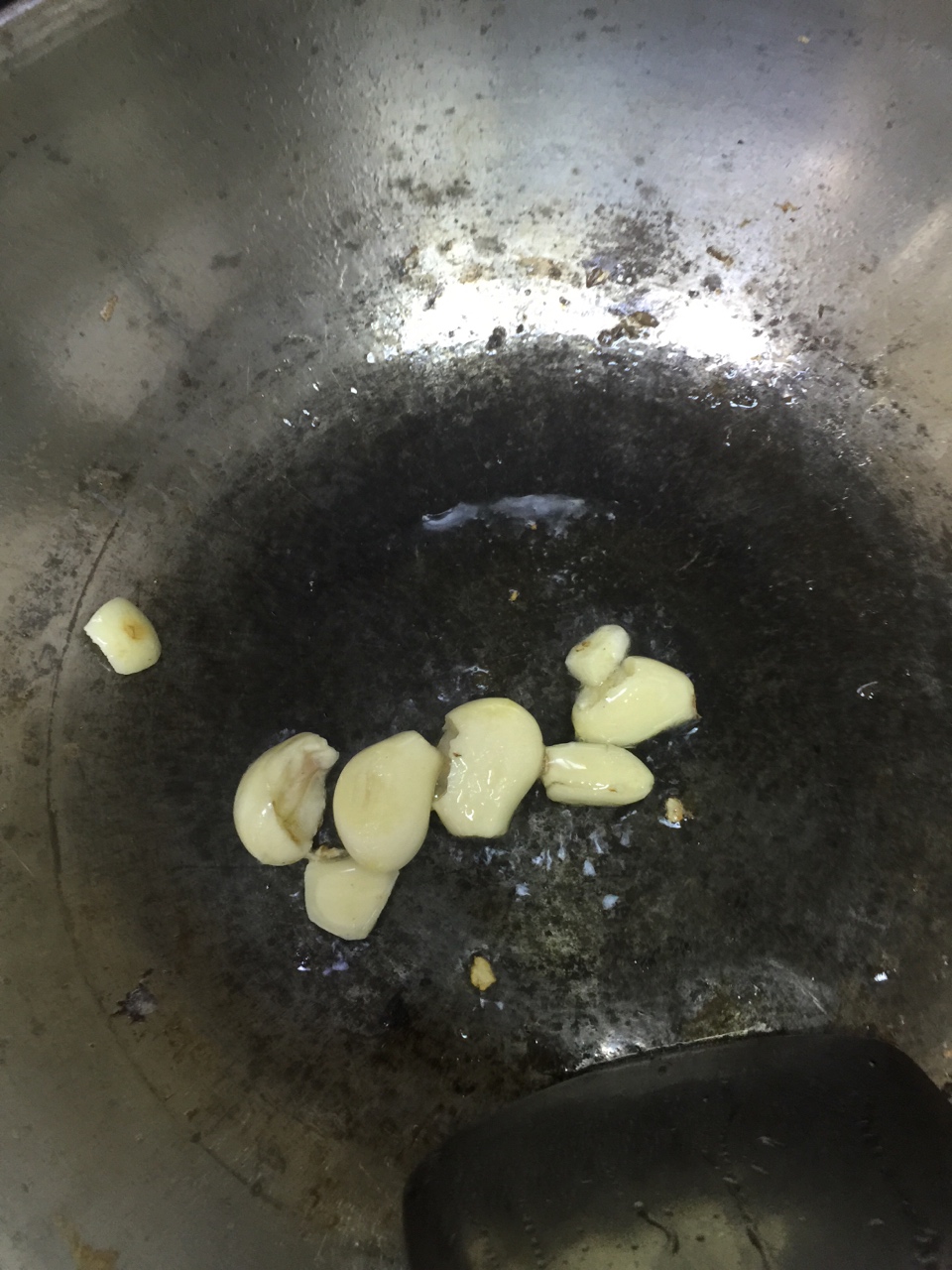 瘦肉炒茶樹菇的做法 步骤1