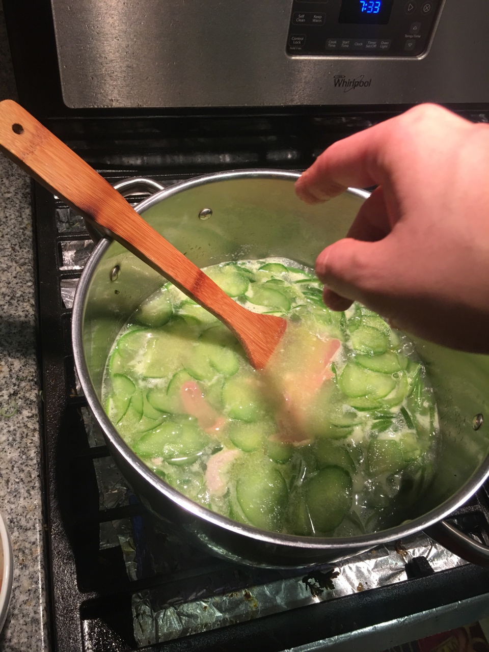 黃瓜肉片湯的做法 步骤5