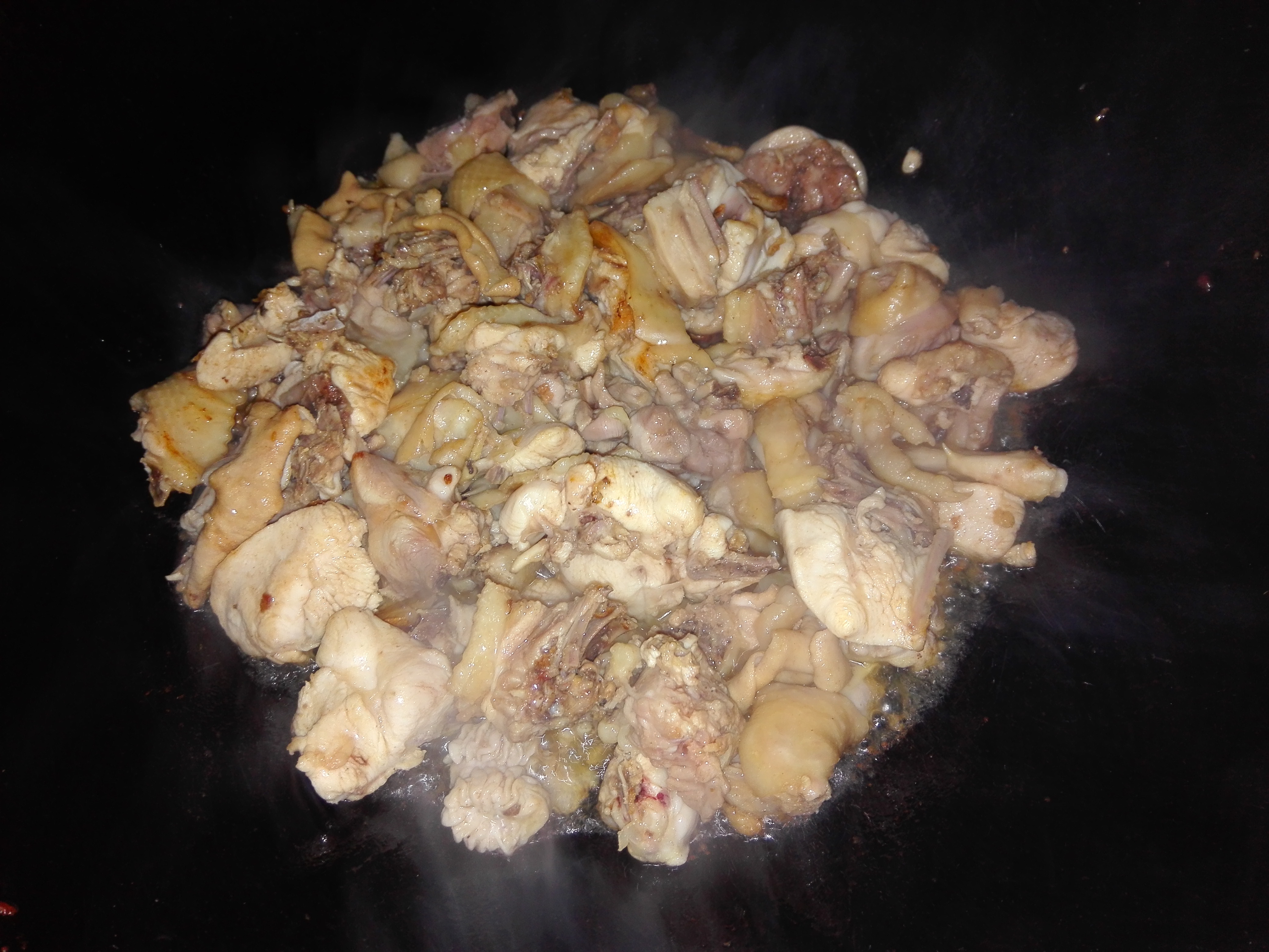 久吃不膩的沙姜炒雞的做法 步骤2