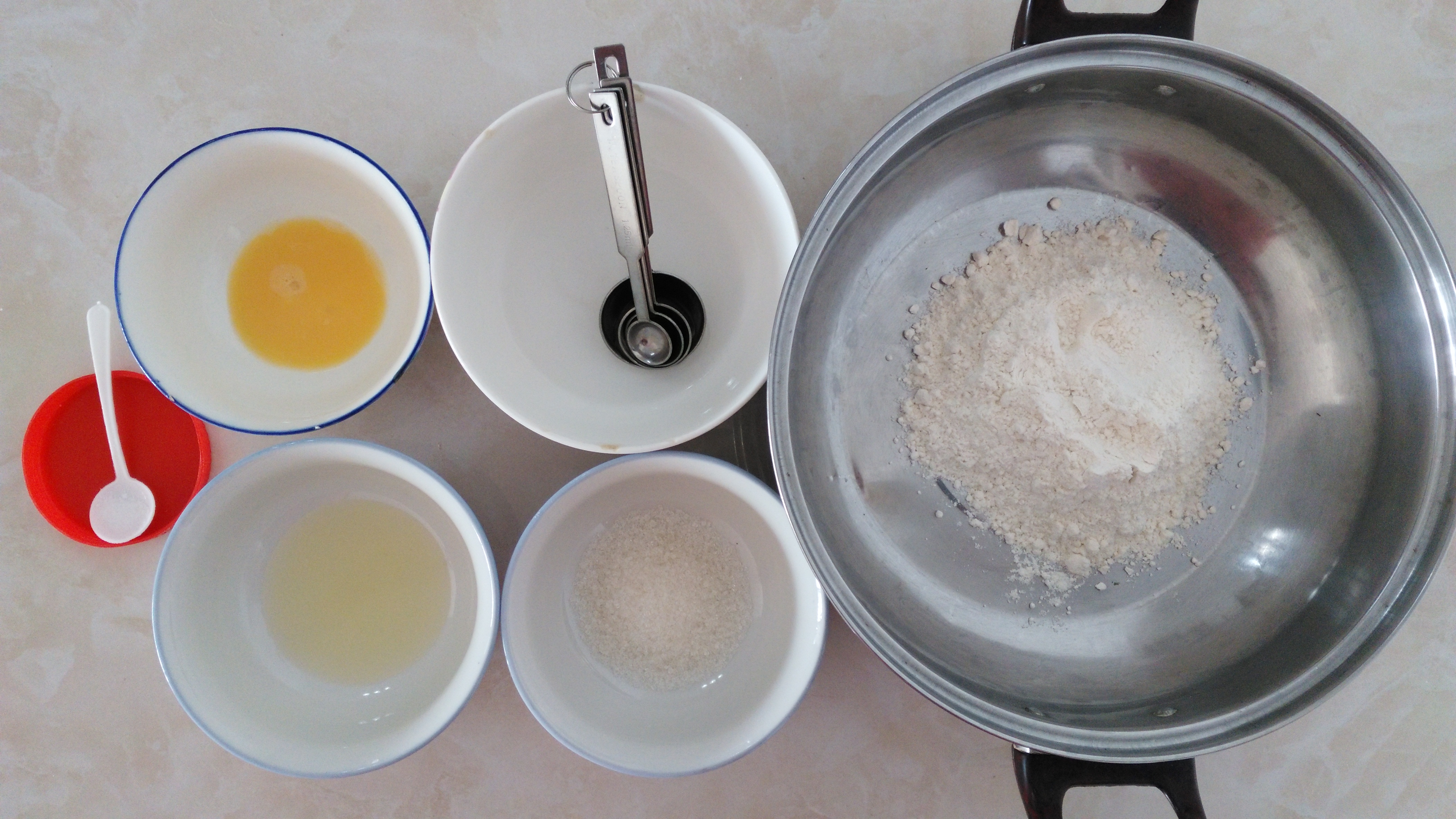 植物油版-佛手酥,蘇式月餅,老婆餅,蓮花酥,梅花酥(2種簡易包酥法)的做法 步骤1