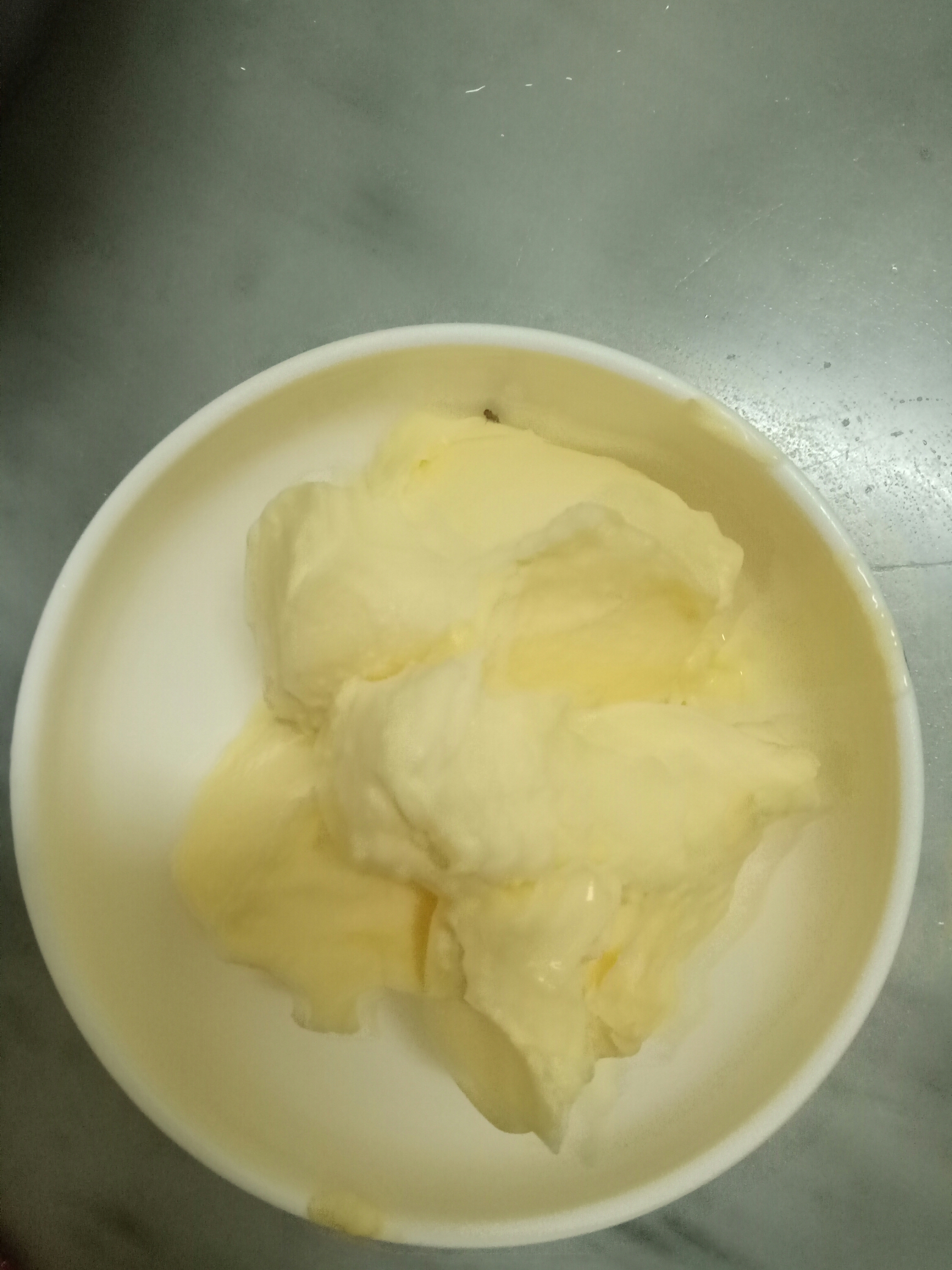 芒果酸奶慕斯的做法 步骤2