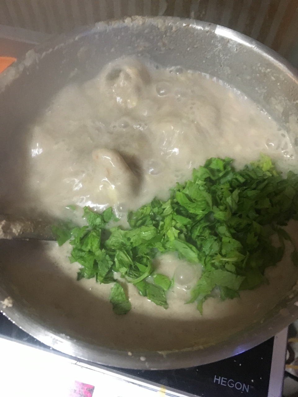花生芹菜葉湯咸面湯蔬菜濃湯的做法 步骤13