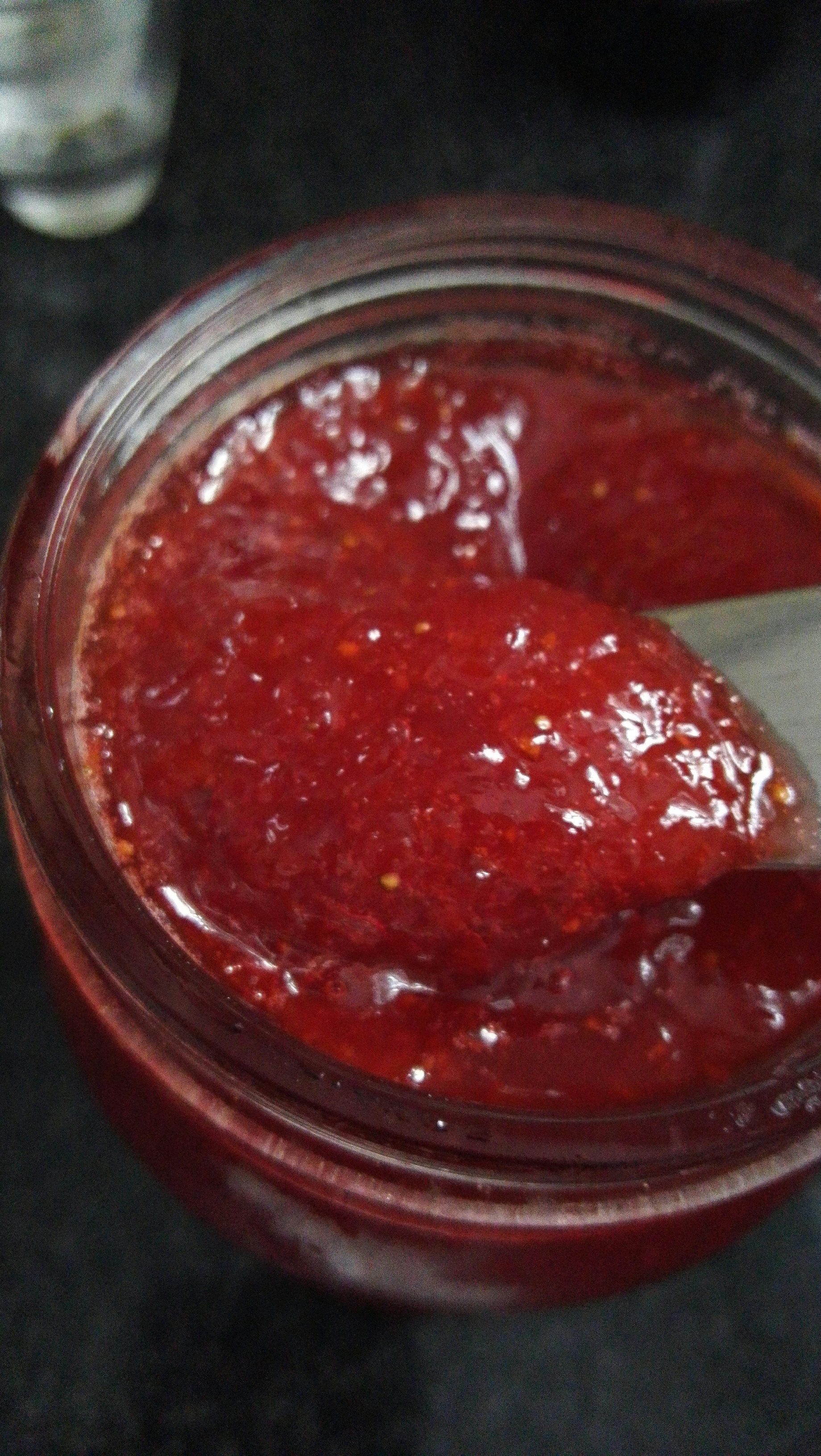 自制草莓醬（零澱粉）的做法 步骤3