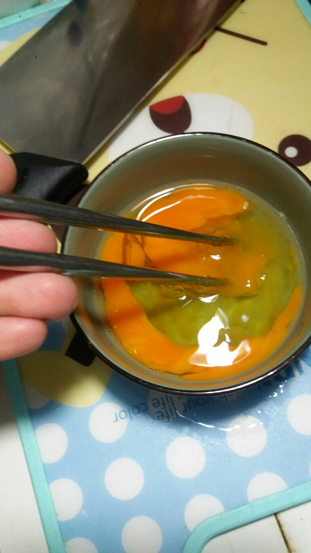 蝦醬蒸蛋的做法 步骤1