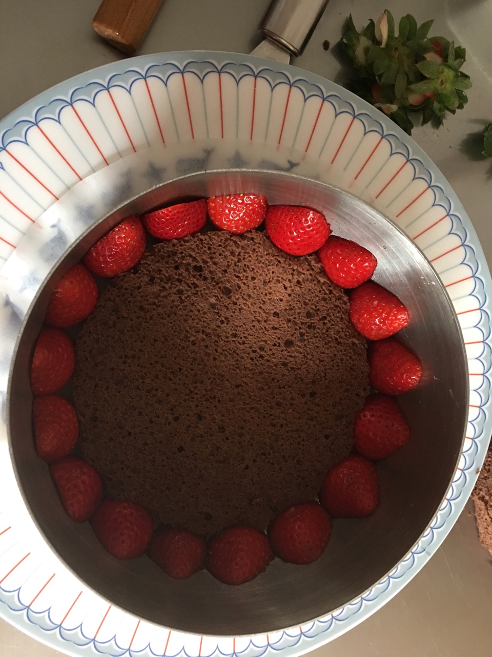 草莓乳酪慕斯~巧克力蛋糕夾層的做法 步骤10
