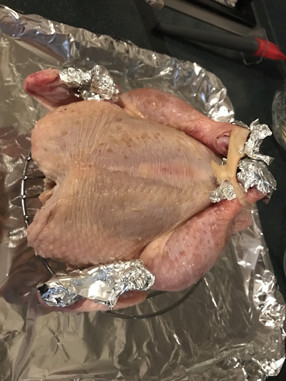 外焦里嫩烤全雞的做法 步骤3