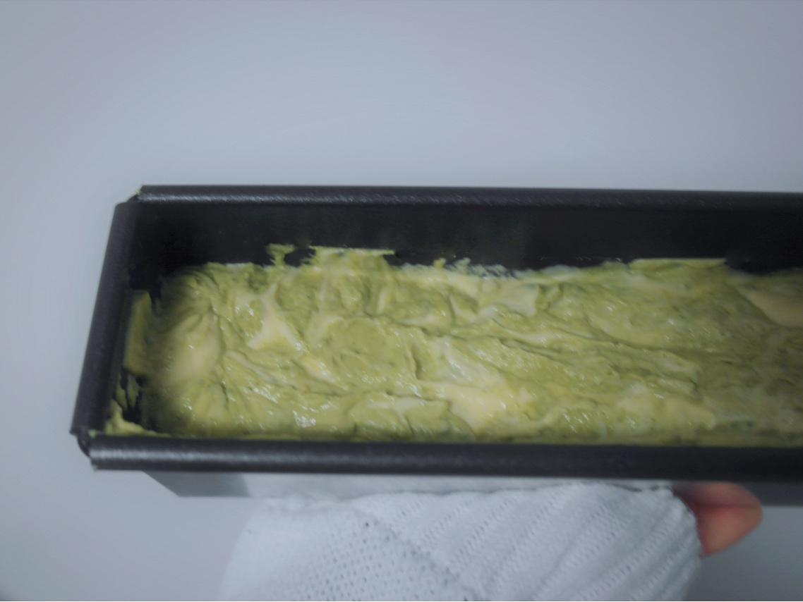 抹茶大理石＆白菜磅蛋糕的做法 步骤13