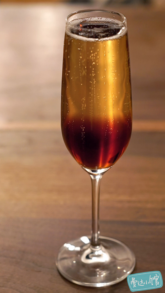 黑絲絨香檳【曼達小館】 5款新年特飲的做法 步骤4