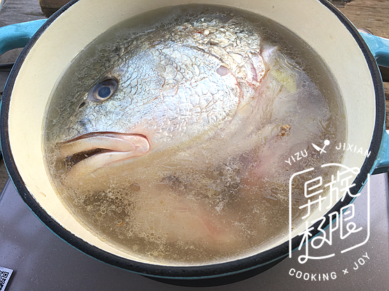 蘿卜白菜魚頭湯的做法 步骤6