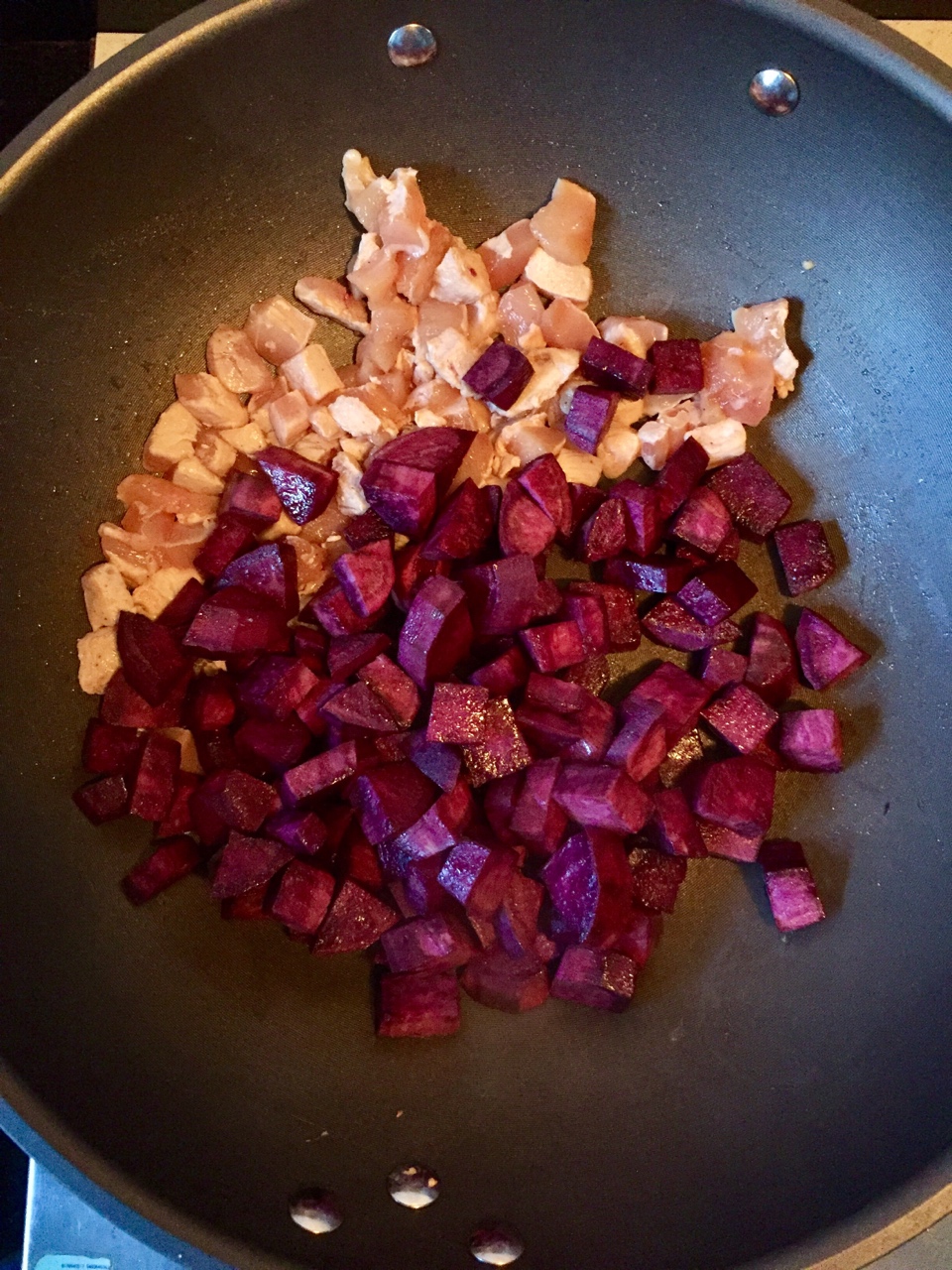 少油少鹽版孜然雞丁炒紫薯/紅薯的做法 步骤6