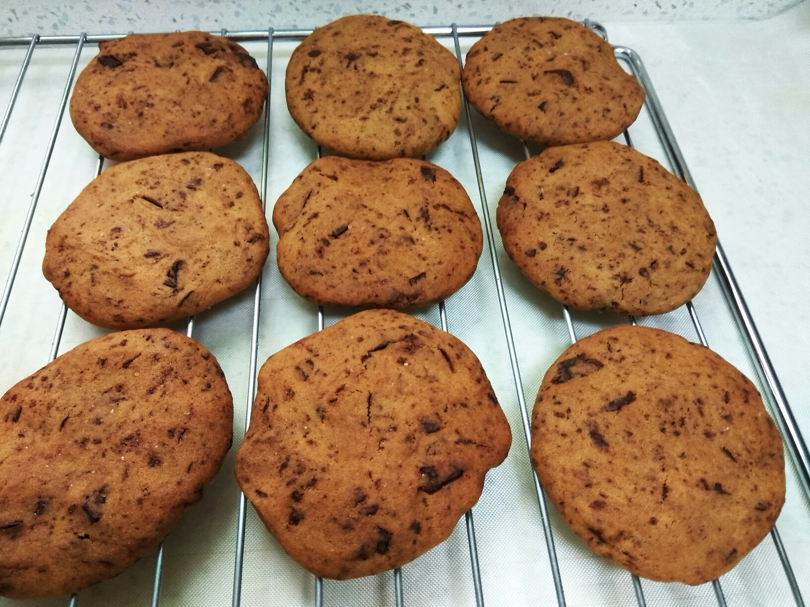 粉鹽黑巧cookie的做法 步骤14