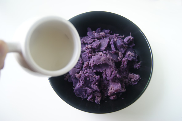 低脂健康小甜點【紫薯草莓大福】的做法 步骤8