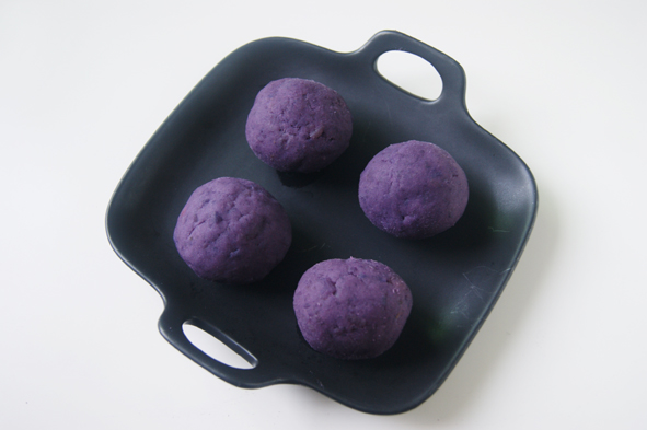 低脂健康小甜點【紫薯草莓大福】的做法 步骤11