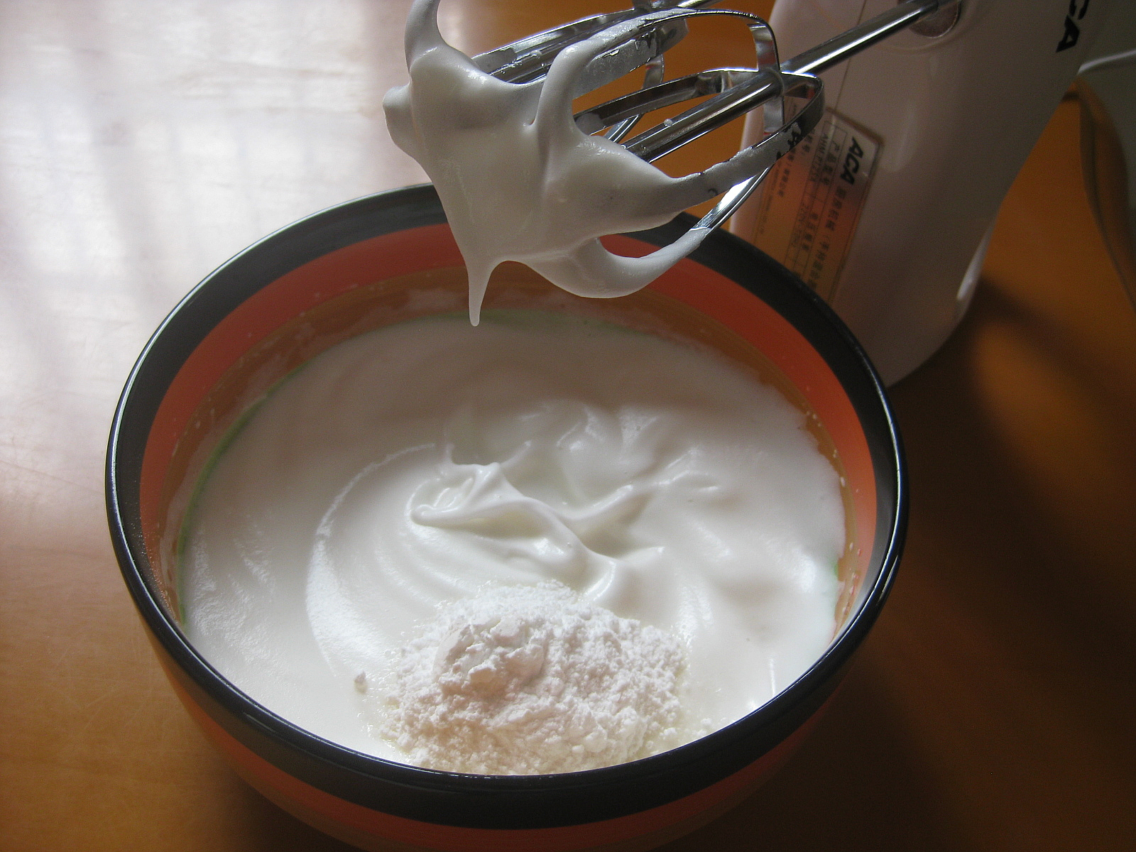 消耗蛋白—可可蛋白霜蛋糕的做法 步骤3