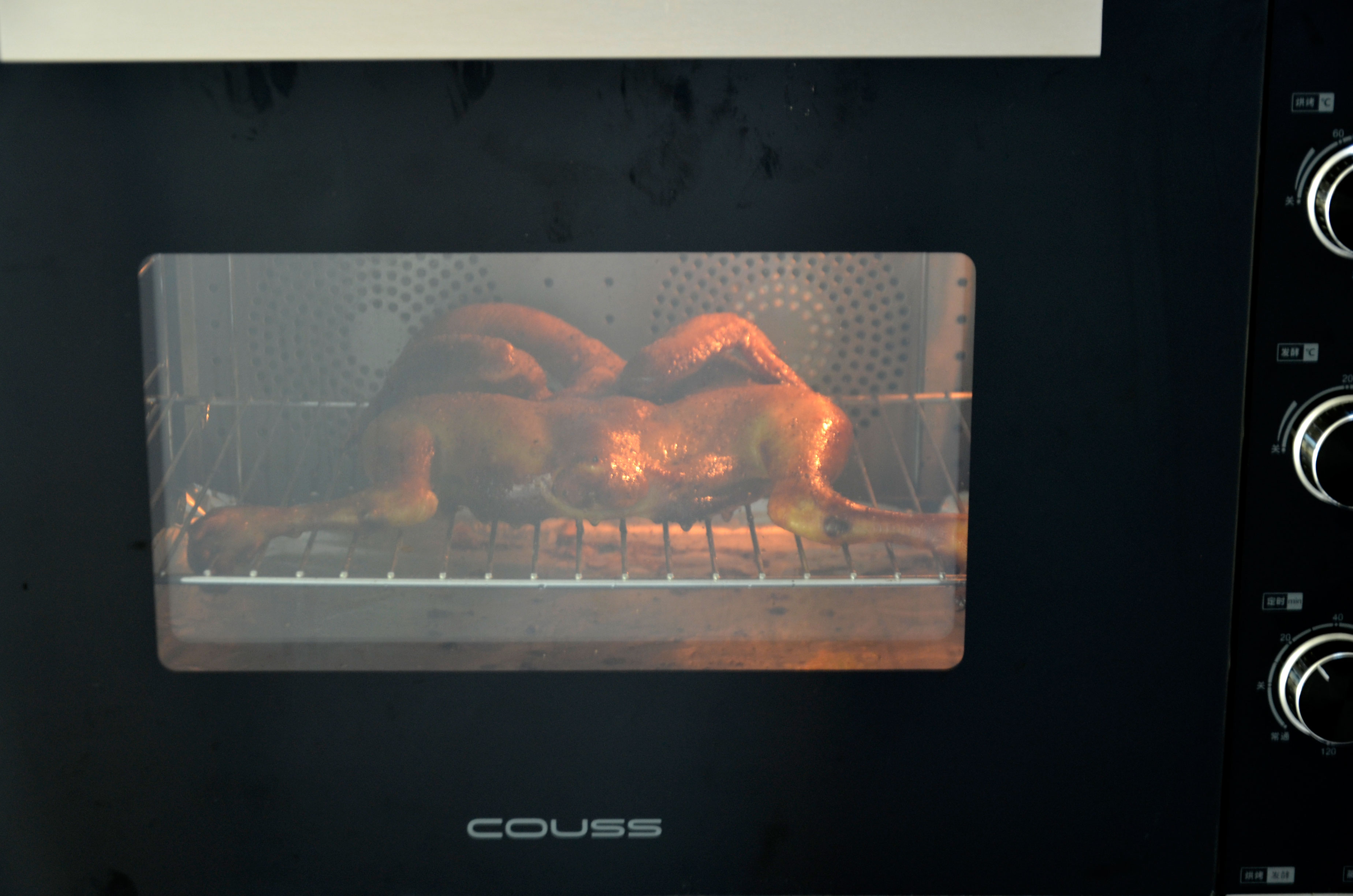 【椒香脆皮烤雞】—CO-960A熱風爐烤箱出品的做法 步骤7
